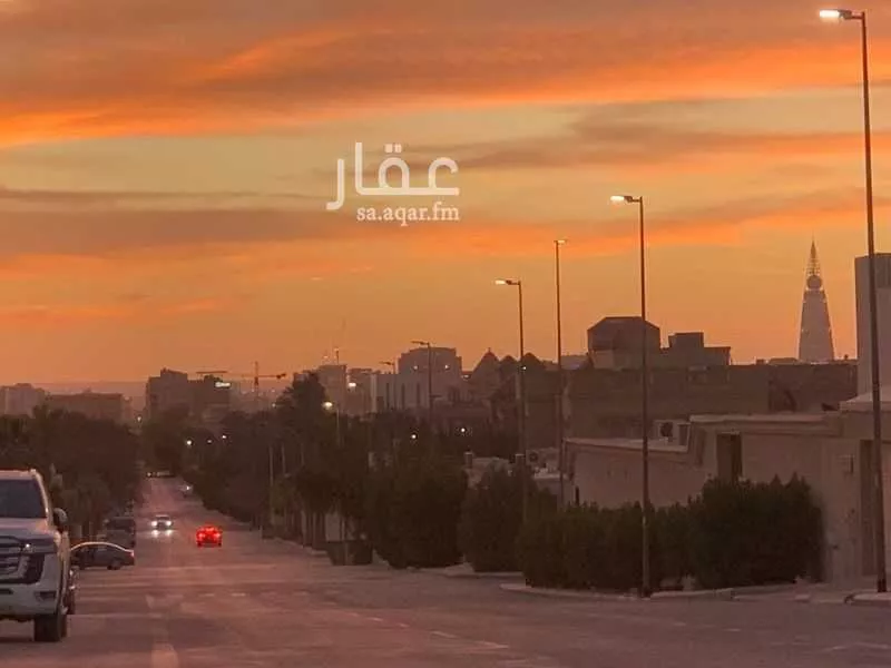 4 bedroom apartment in Al Rabwa 24