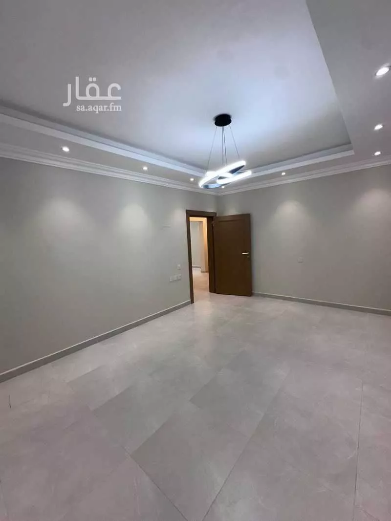 4 bedroom apartment in Al Rabwa 7