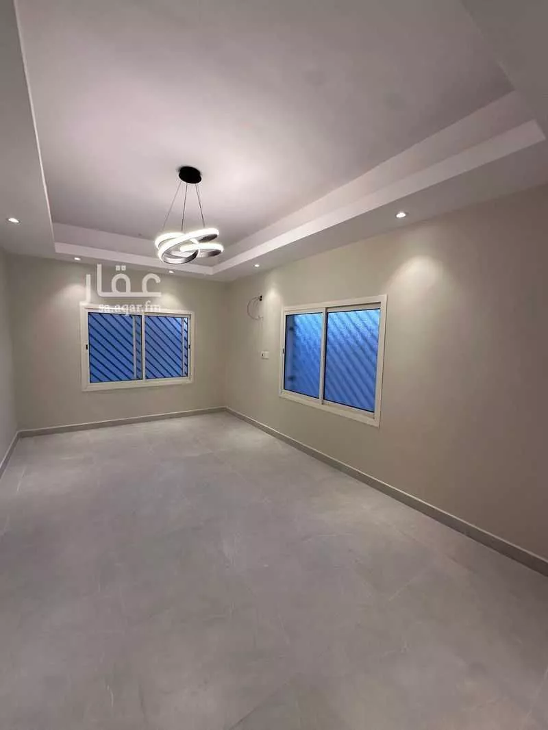 4 bedroom apartment in Al Rabwa 10