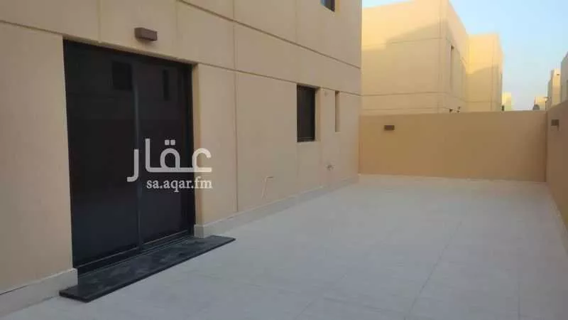 4 bedroom villa in Sidrah 15
