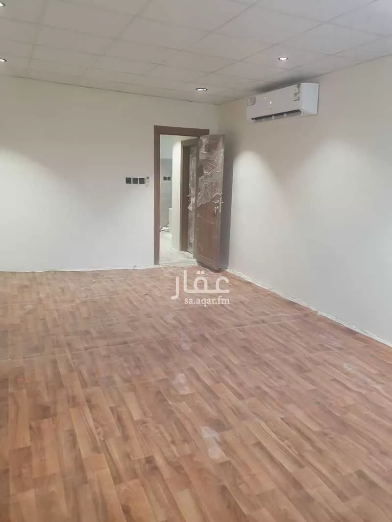 8 bedroom villa in Al Jaradiyah 4