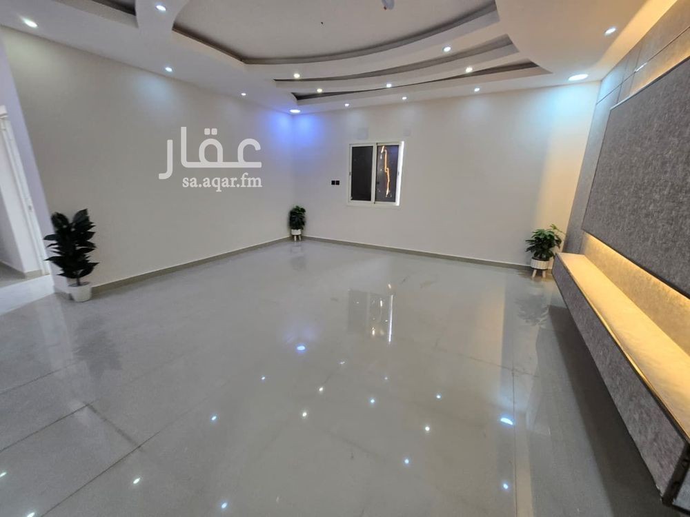 3 bedroom apartment in Dahiat King Fahd, Eastern Province 6