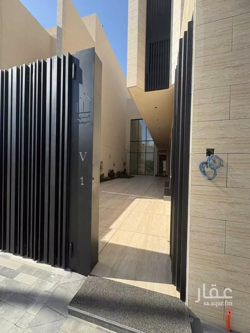 5 bedroom villa in Al Narjis 3