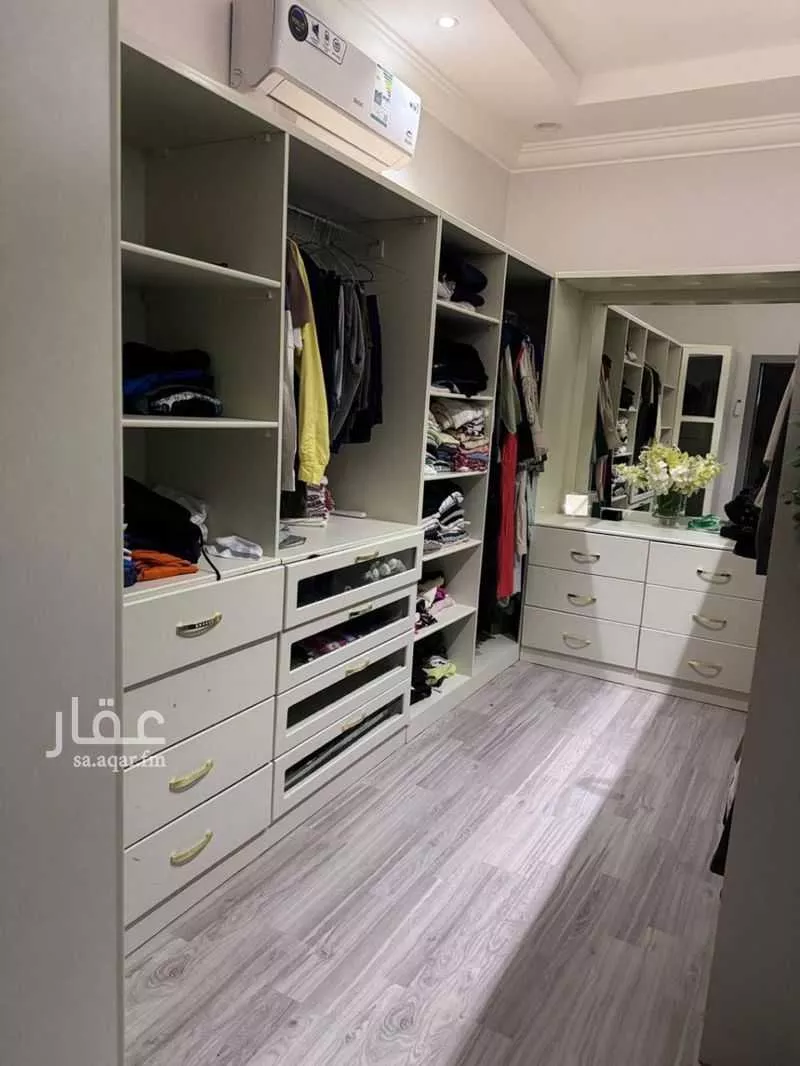 فيلا 4 غرف في الشرق 12