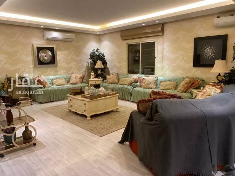 7 bedroom villa in Al Aridh 3