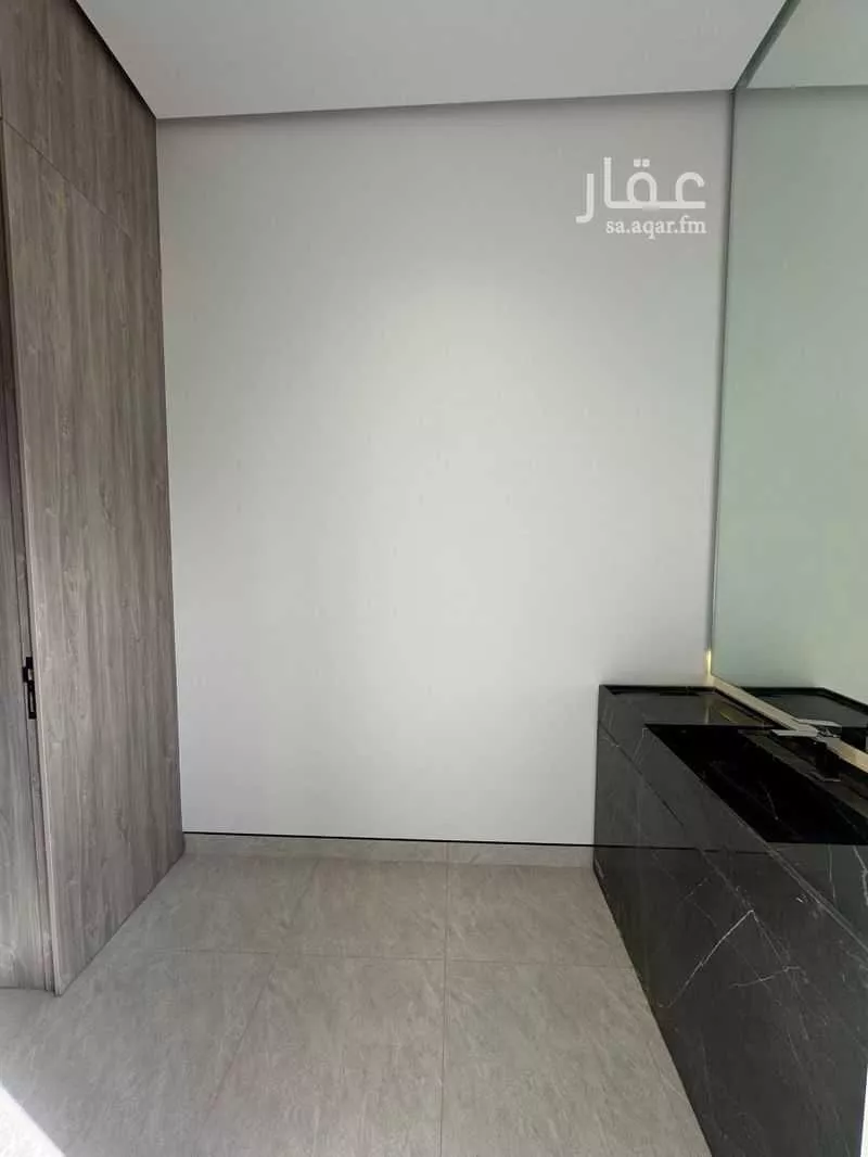 فيلا 5 غرف في النرجس 5