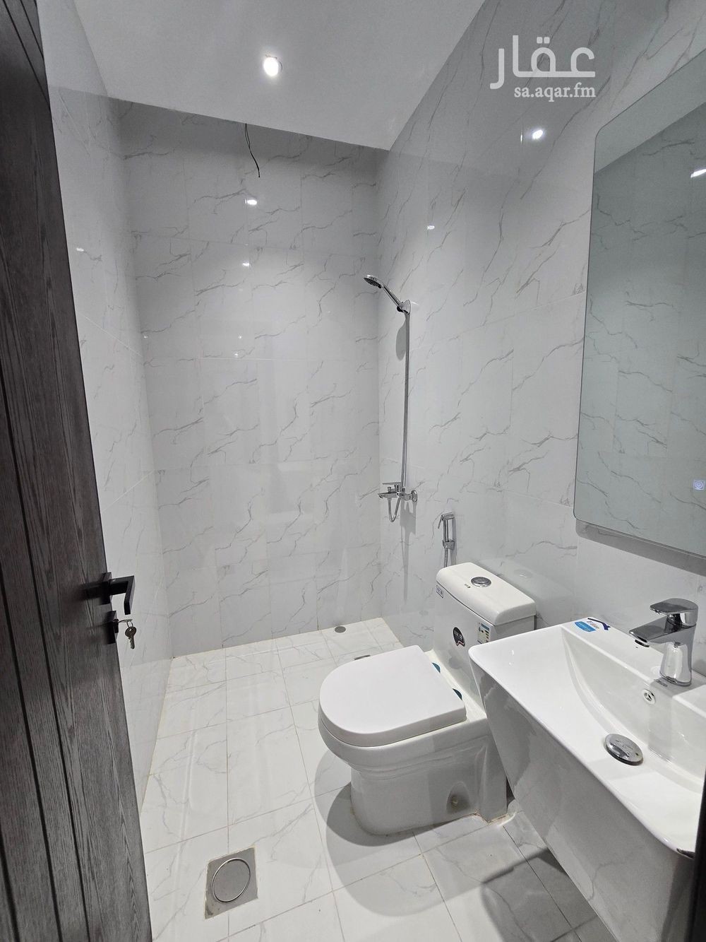 4 bedroom apartment in Al Nuzhah, Jeddah 7