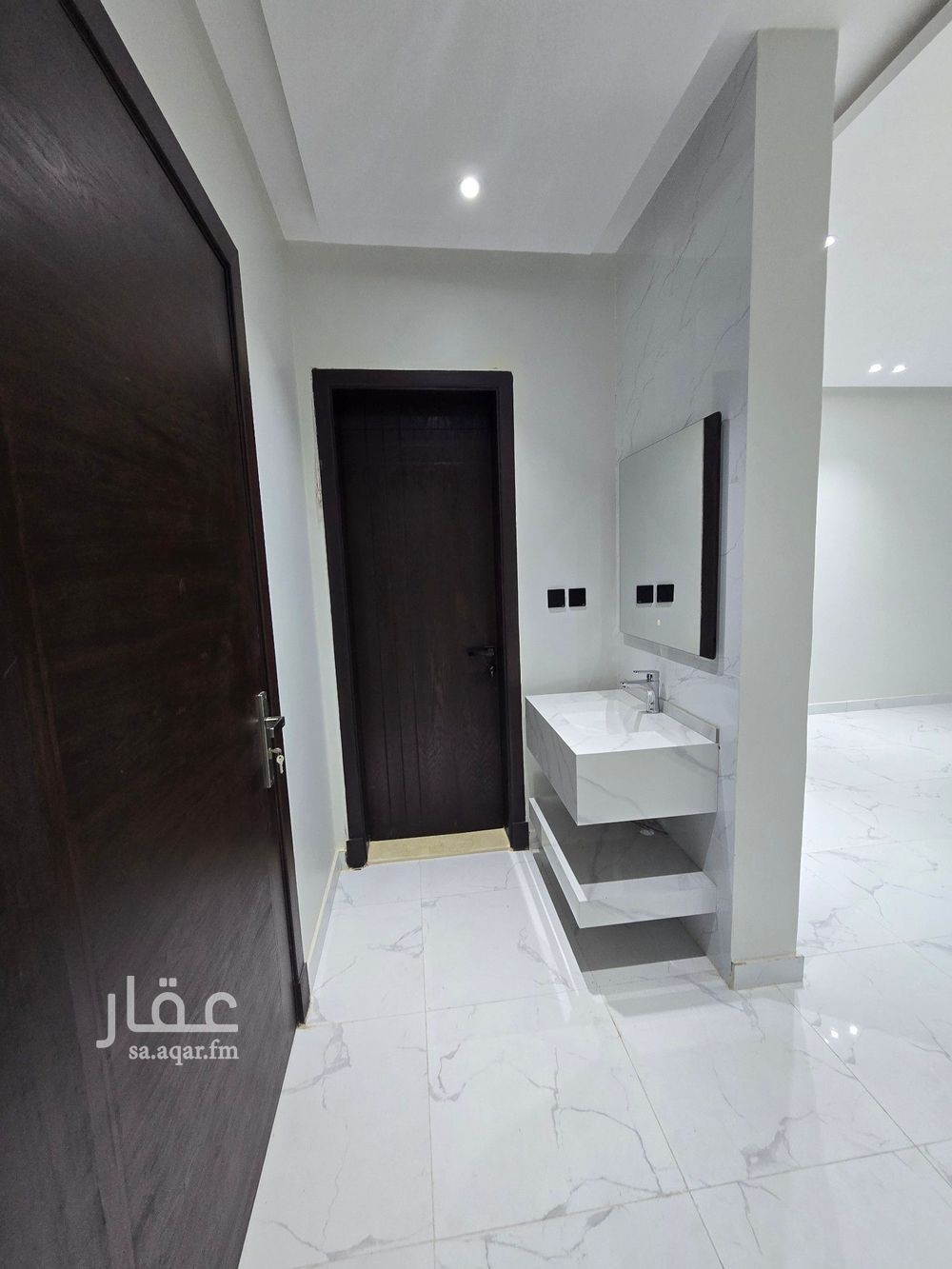 4 bedroom apartment in Al Nuzhah, Jeddah 12