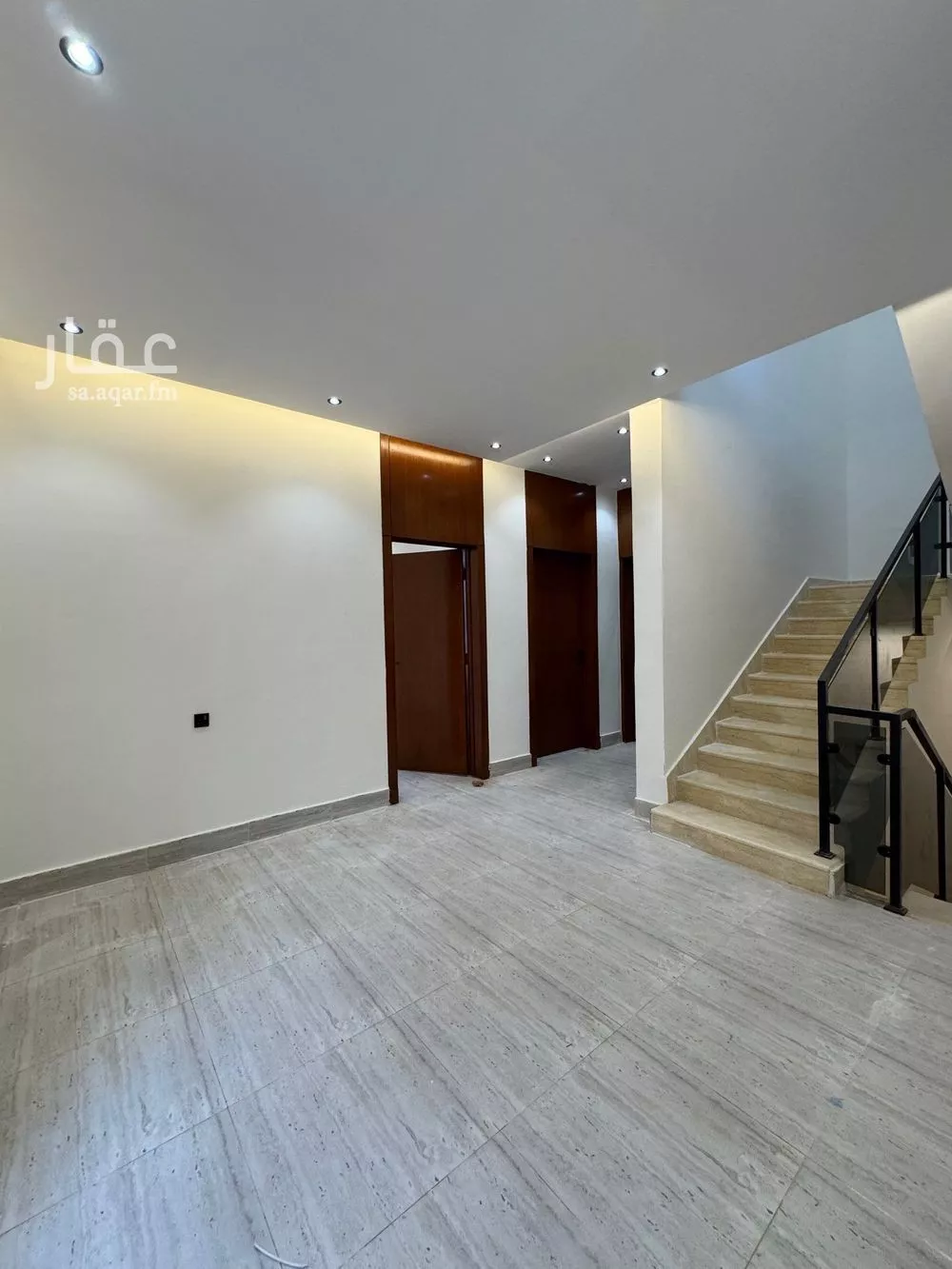 6 bedroom villa in Tuwaiq 8