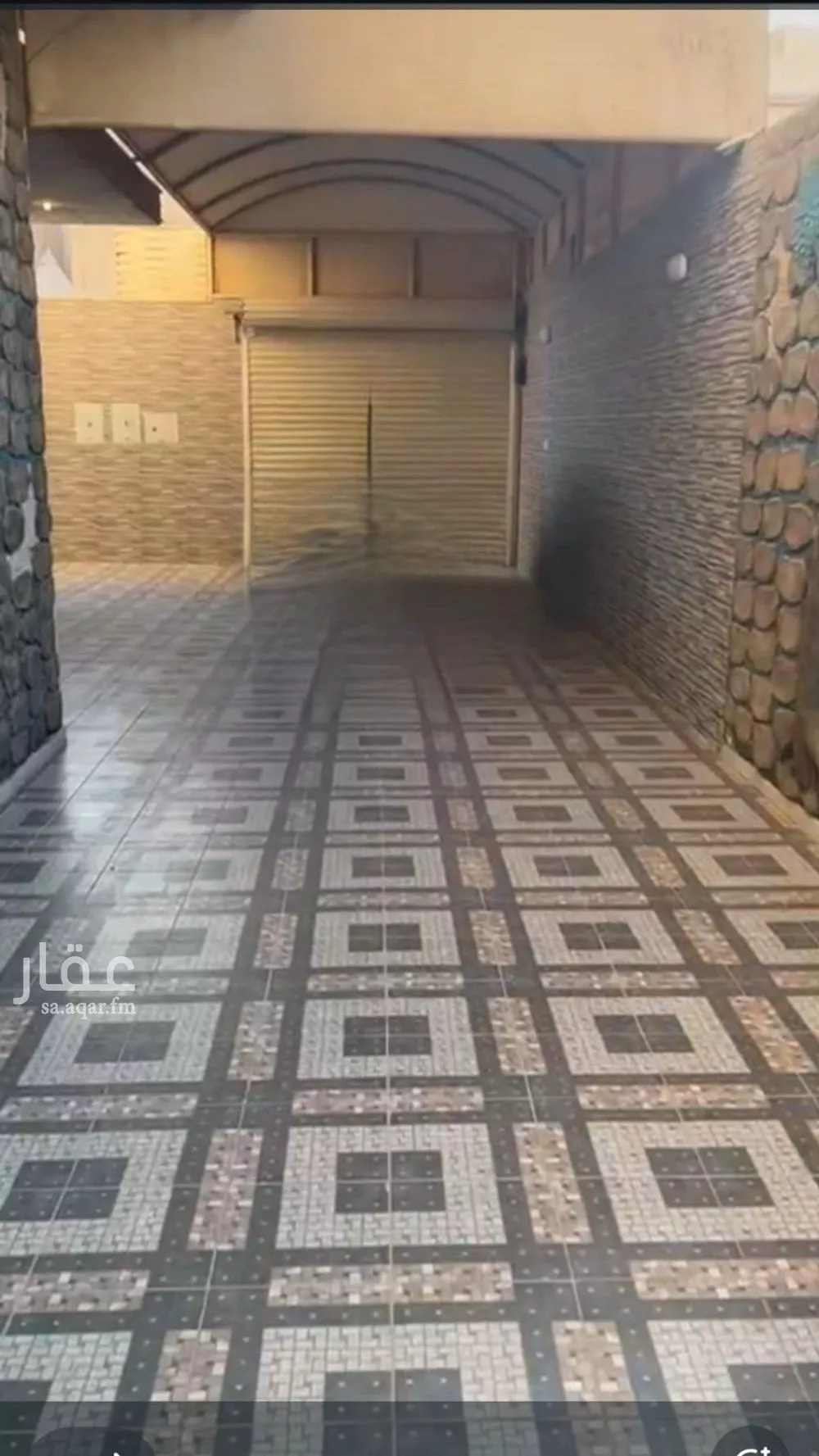 9 bedroom apartment in Dhahrat Namar 7