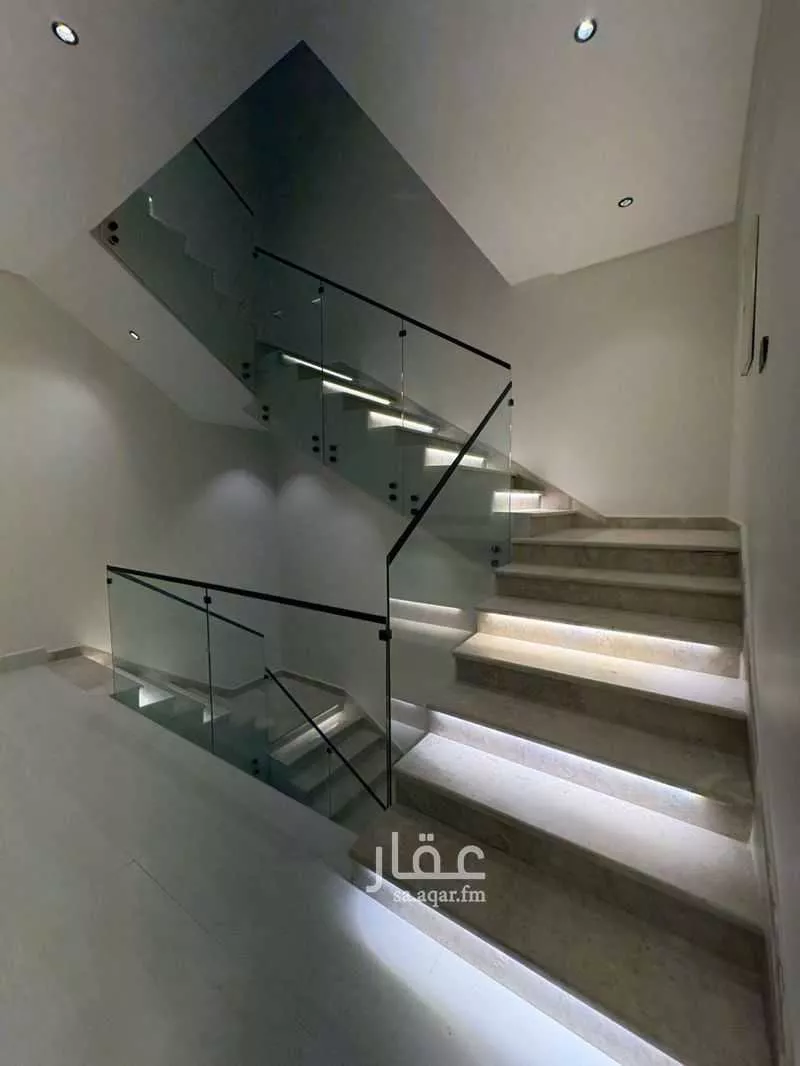 فيلا 6 غرف في المهدية 15
