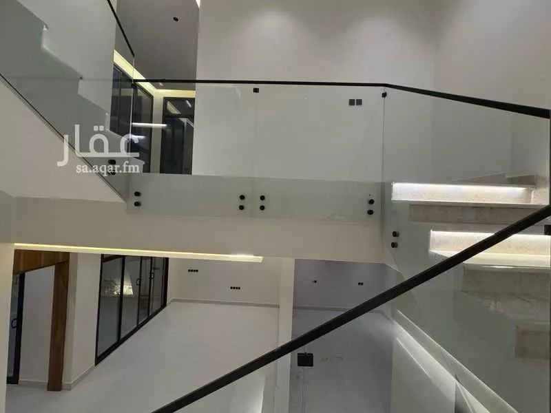 فيلا 6 غرف في المهدية 9