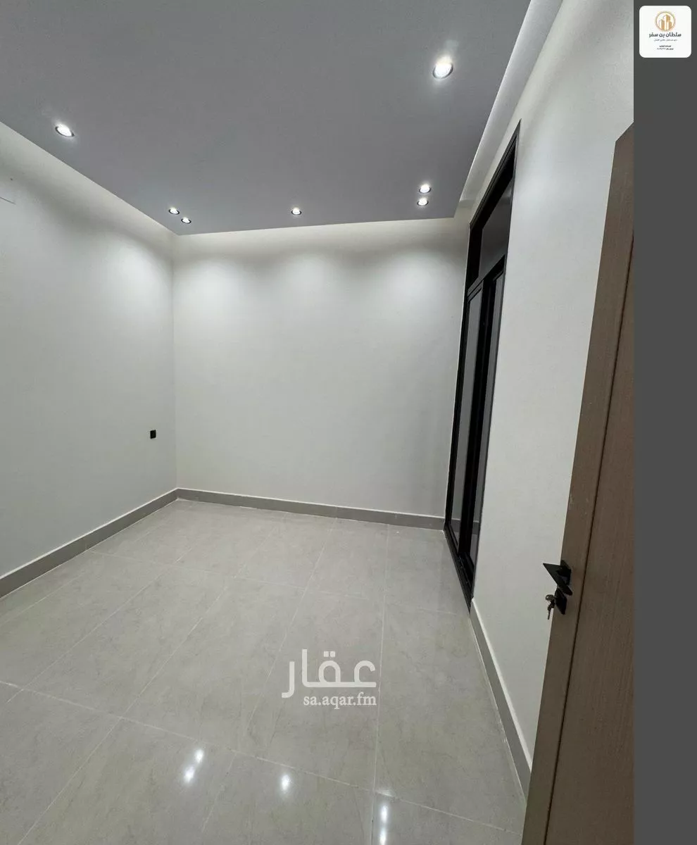 12 bedroom villa in Ash Sharq 19