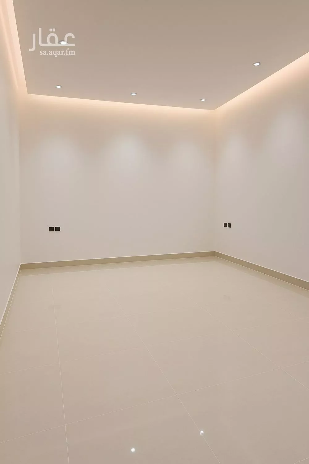 5 bedroom villa in Ash Sharq 9