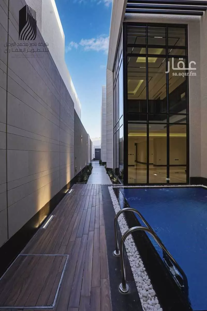 6 bedroom villa in Al Malqa 6