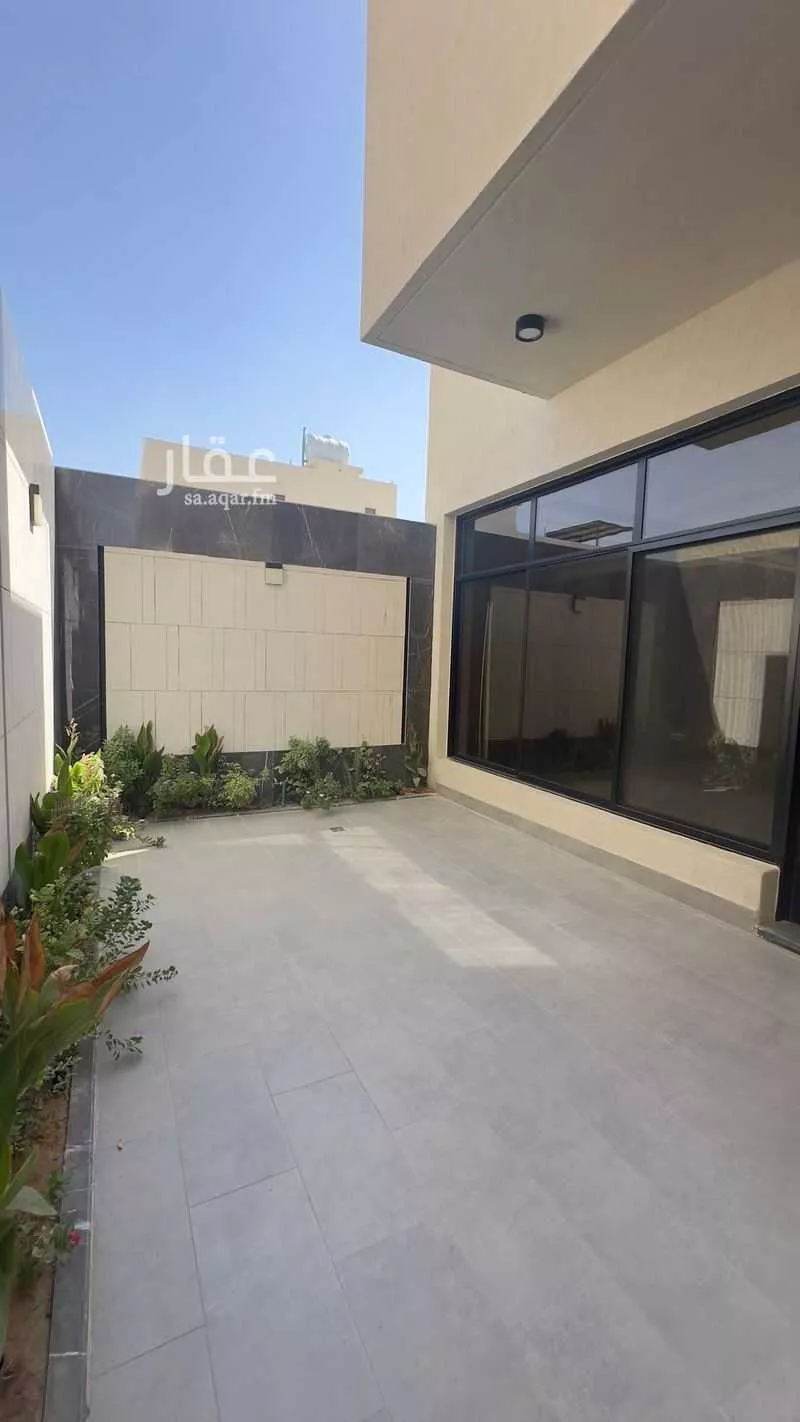 4 bedroom villa in Al Narjis 6