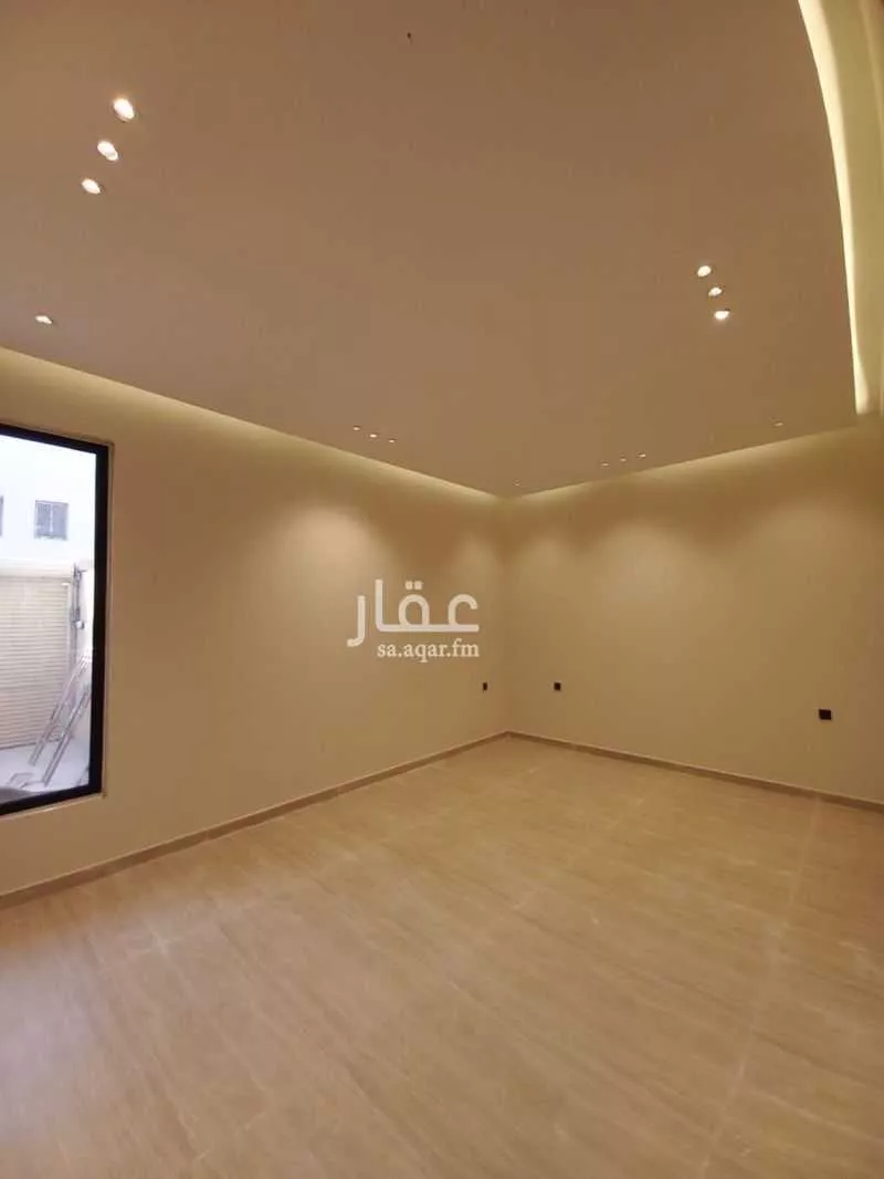 7 bedroom apartment in King Abdul Aziz 5