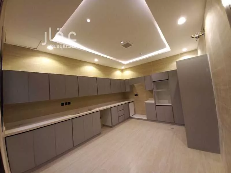 7 bedroom apartment in King Abdul Aziz 6