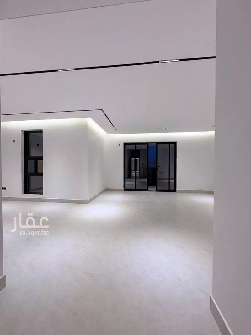 6 bedroom villa in Al Mahdiyyah 24