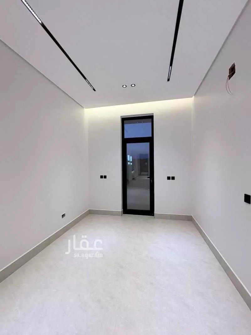 6 bedroom villa in Al Mahdiyyah 27
