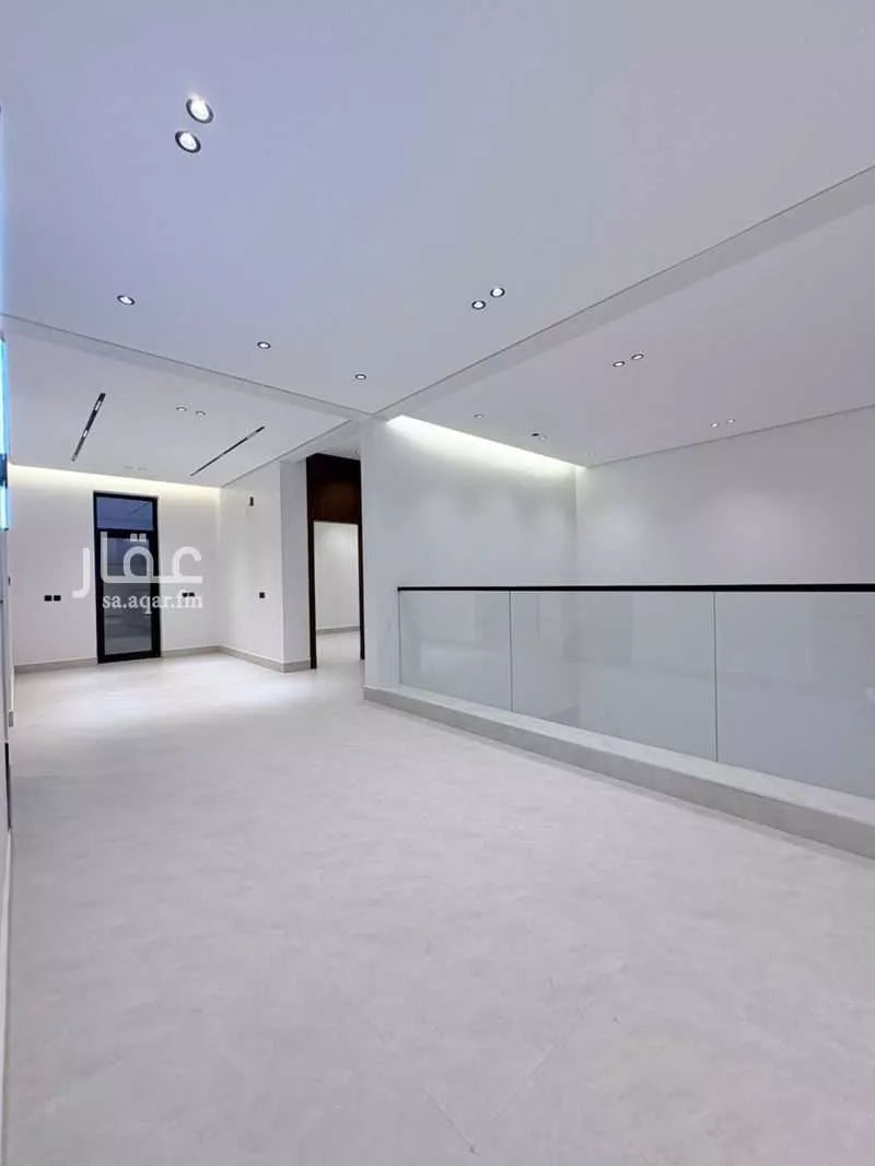 6 bedroom villa in Al Mahdiyyah 29