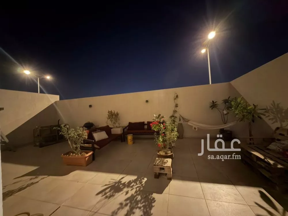 فيلا 6 غرف في النرجس 11