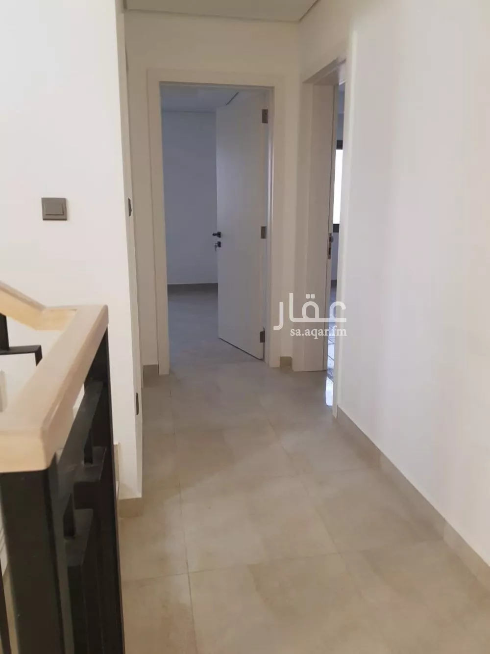 فيلا 6 غرف في النرجس 17