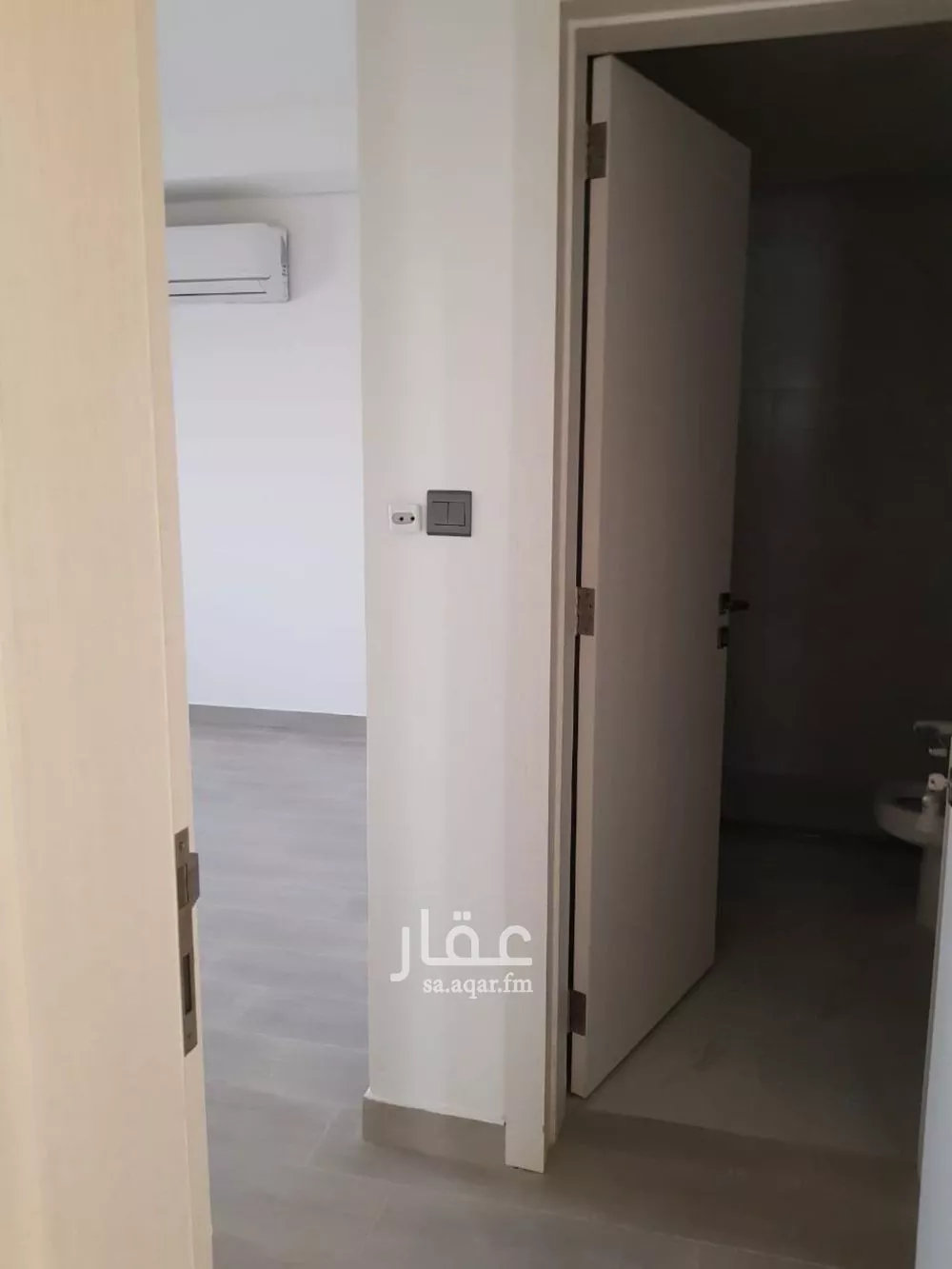 فيلا 6 غرف في النرجس 19