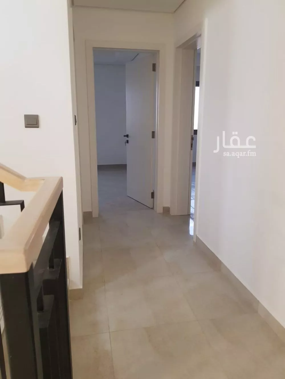 فيلا 6 غرف في النرجس 8