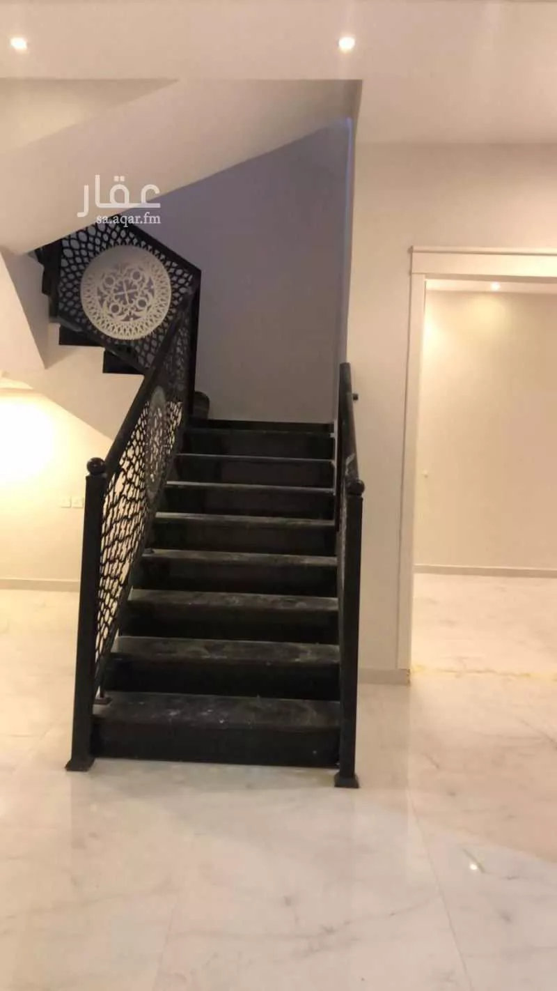8 bedroom villa in Al Rimal 8