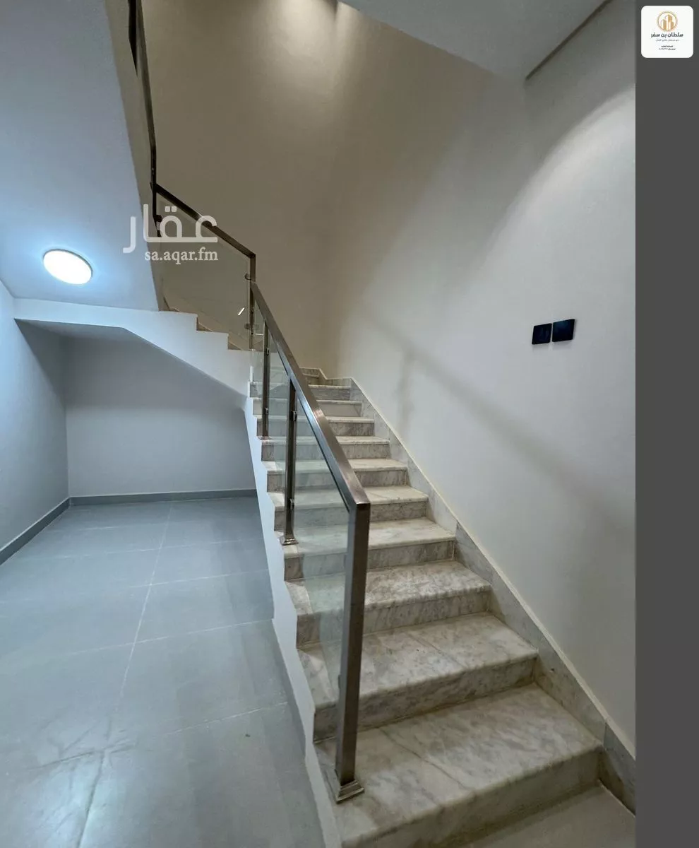10 bedroom villa in Al Janadriyah 8