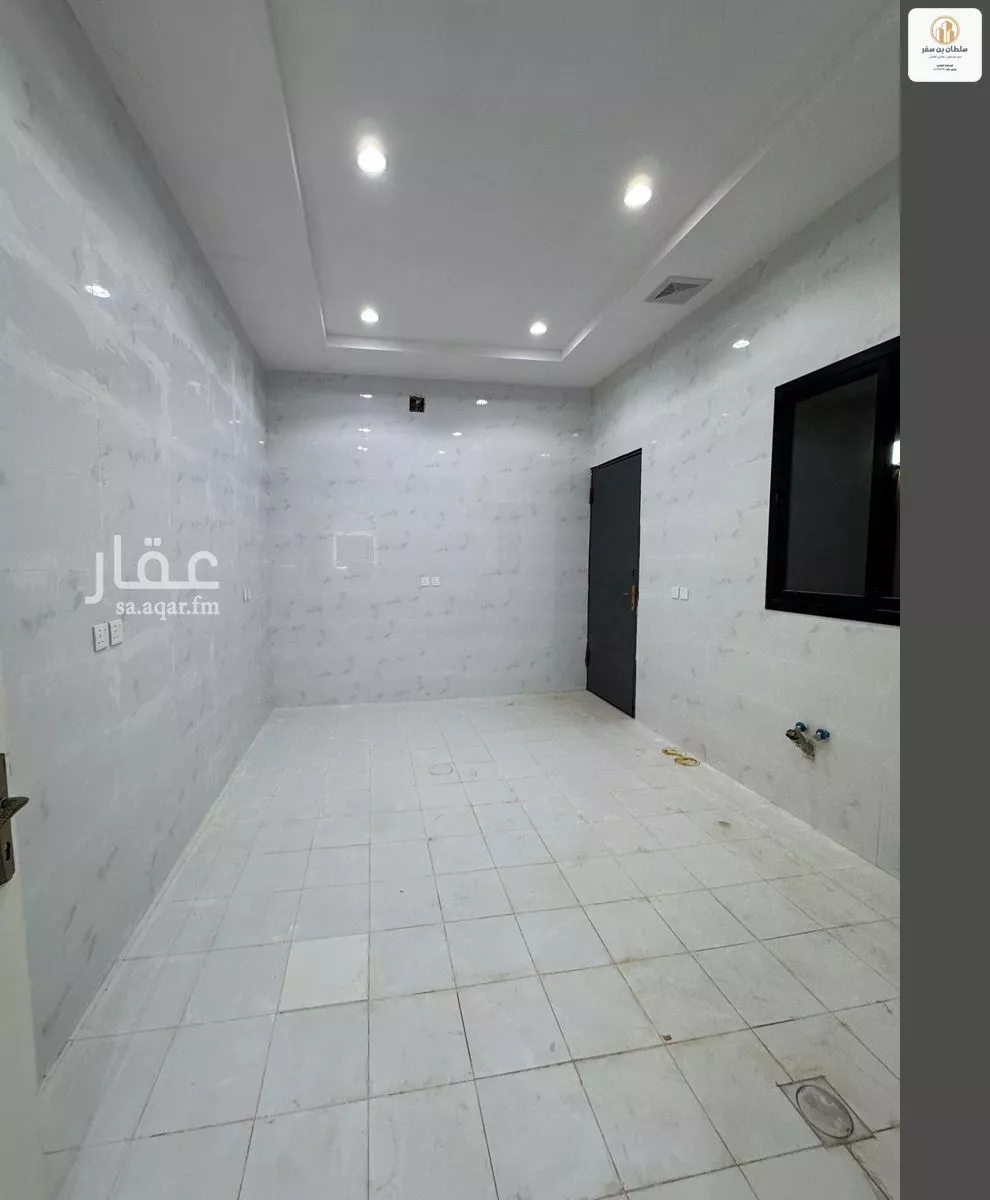 فيلا 11 غرف في الجنادرية 16