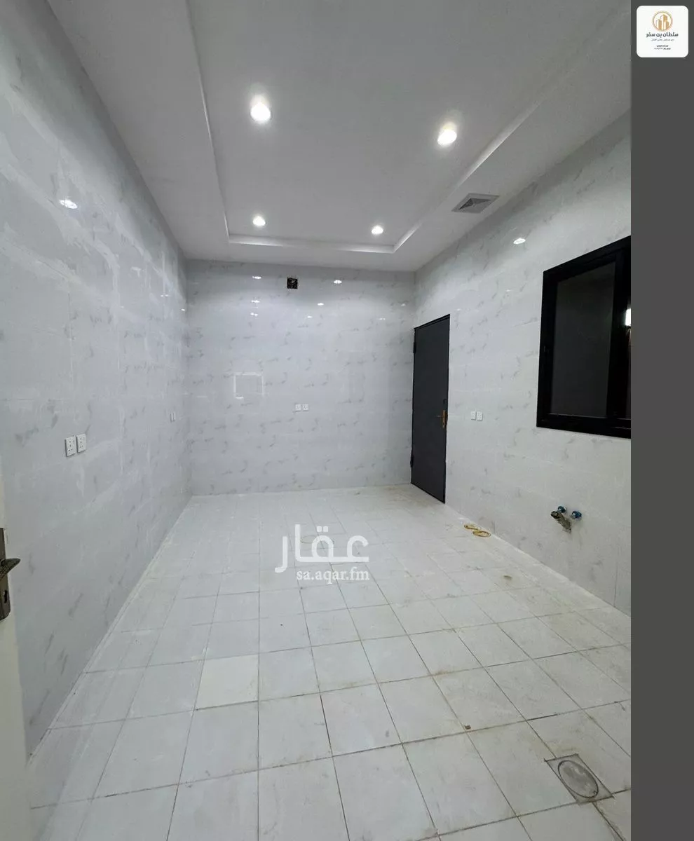 فيلا 11 غرف في الجنادرية 3