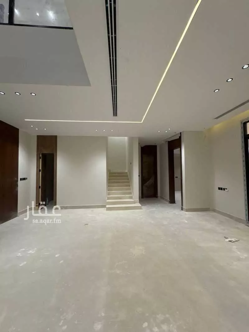 6 bedroom villa in Al Mahdiyyah 12