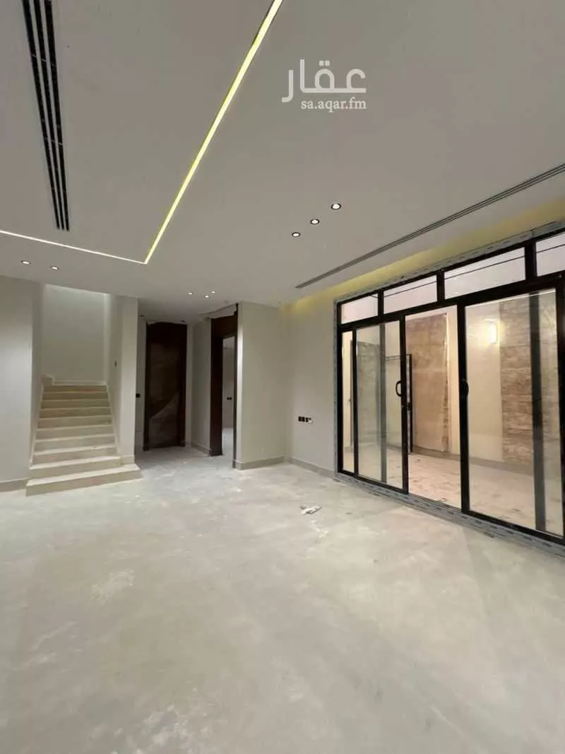 6 bedroom villa in Al Mahdiyyah 8