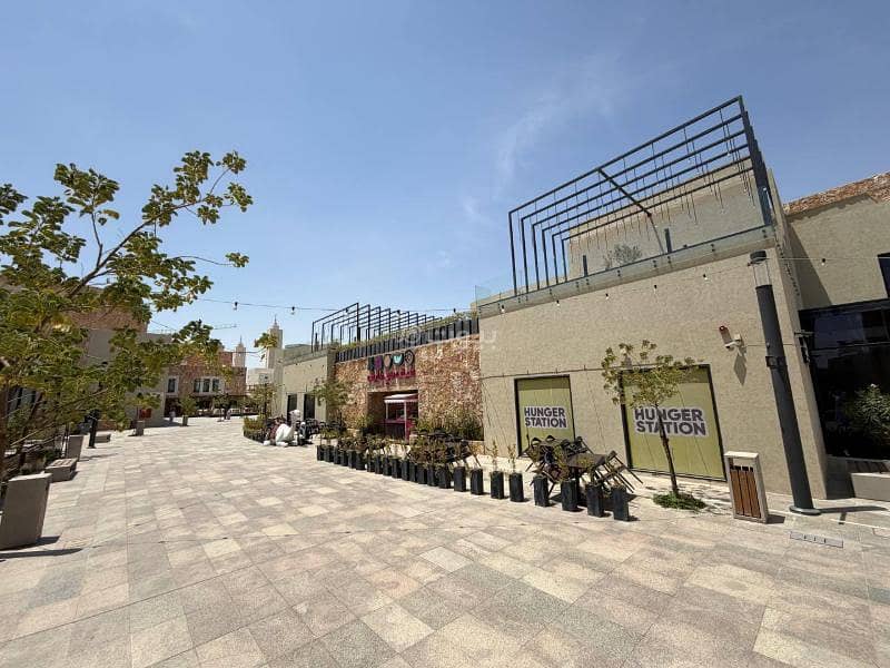 shop in Al Narjis, Riyadh 3