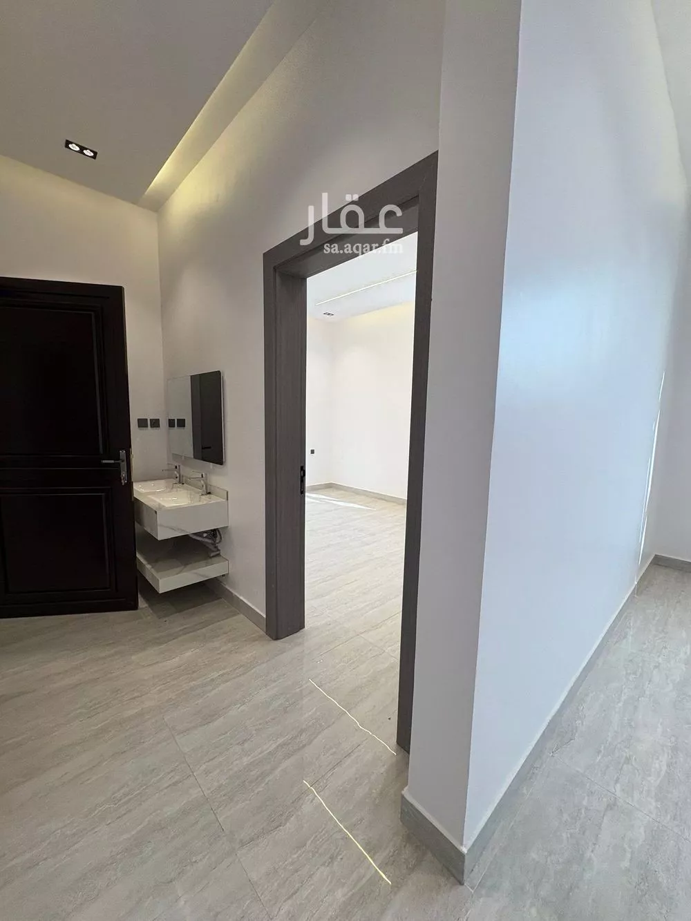 4 bedroom villa in Al Maizilah 3