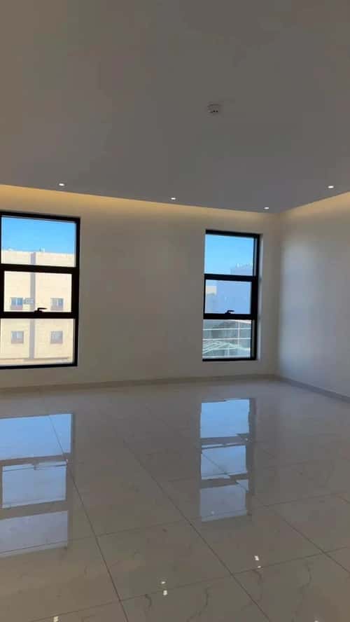 4 bedroom apartment in Al Uraija Al Gharbi, Riyadh 7