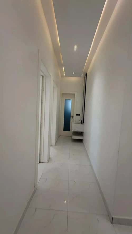 4 bedroom apartment in Al Uraija Al Gharbi, Riyadh 5