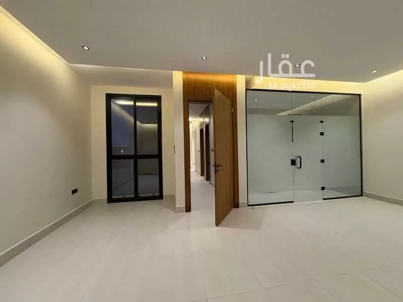 6 bedroom villa in Al Mahdiyyah 4