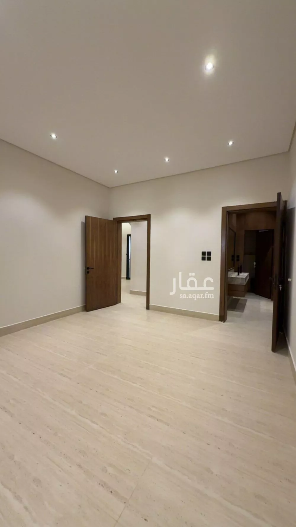 5 bedroom villa in Tuwaiq 15