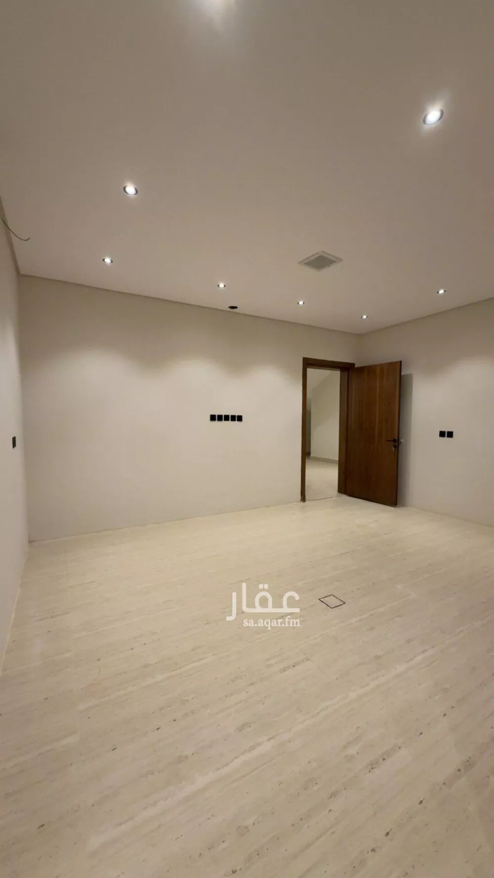 5 bedroom villa in Tuwaiq 16