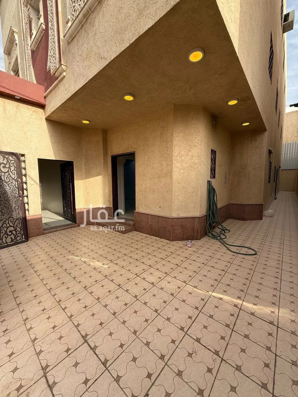 17 bedroom villa in Al Yarmouk 3