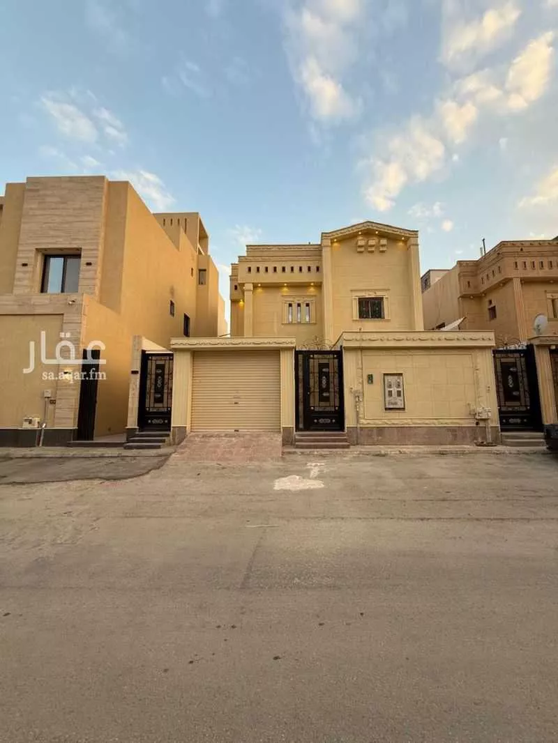 9 bedroom villa in Al Qadisiyah 3