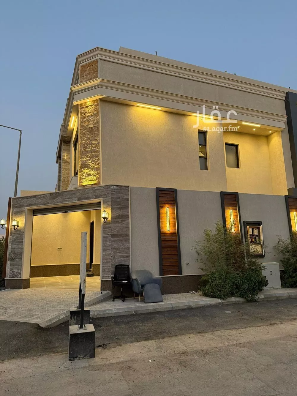 6 bedroom villa in Al Rimal 7