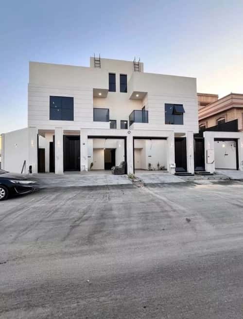 4 bedroom villa in Ad Duraihimiyah, Riyadh 9