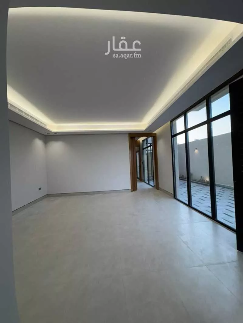 6 bedroom villa in Al Mahdiyyah 5