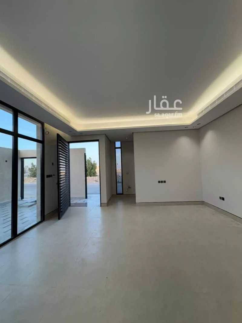 6 bedroom villa in Al Mahdiyyah 8
