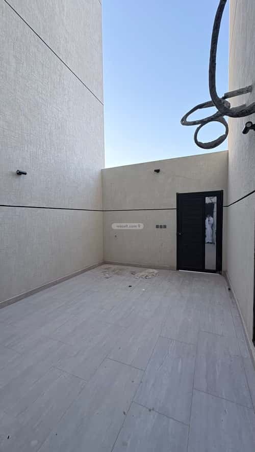 3 bedroom apartment in Al Jamawat, Madinah 11
