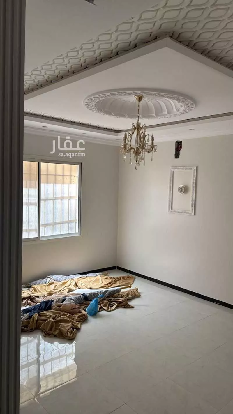 6 bedroom villa in Al Janadriyah 12